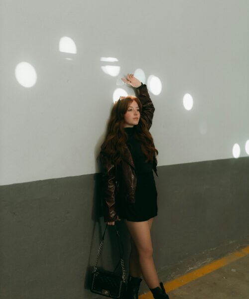 Tajemství krásy a nadčasového stylu: Proč to francouzským ženám tak sluší?