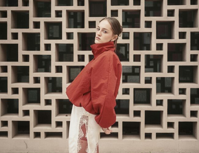 10 nejvýraznějších módních trendů na jaro: Od výrazných sukní po uvolněné střihy